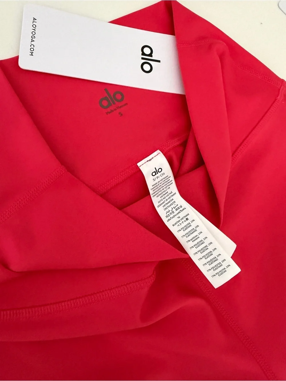 ALO Yoga Leggings Candy Red S - Picture 2 of 2